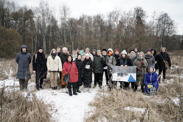 GOLDEN LINES IN IZMAILOVO, 153rdd action by KOLLEKTIVNYE DEYSTVIYA (COLLECTIVE ACTIONS)